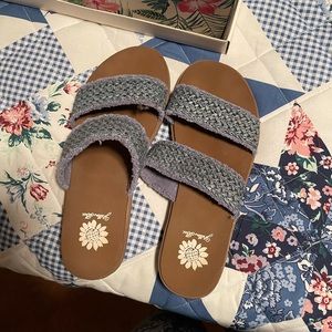 Yellow box sandals